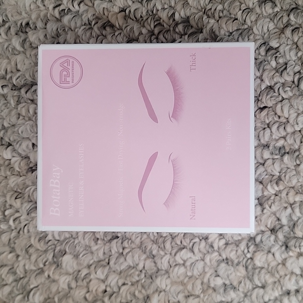 BRAND NEW BotaBay Magnetic Eyeliner & Lashes